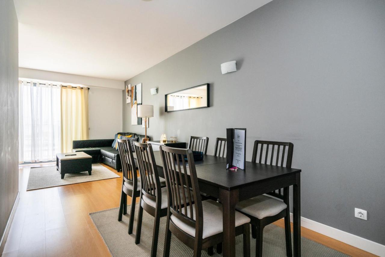 Bright & Spacious 2 Bed Flat 2 Bath W Garage In Lagos Marina Exterior foto